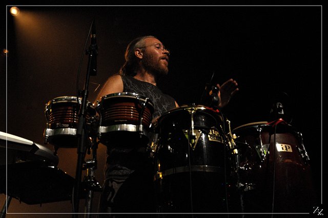 15499 Hilight Tribe 2011-10-22 Zz (p).jpg